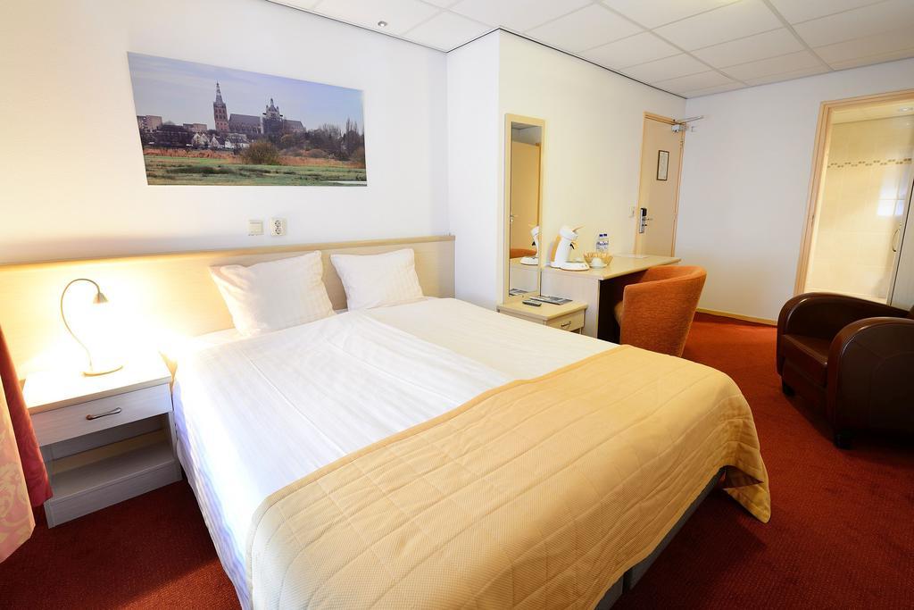 Hotel Jo Van Den Bosch 's-Hertogenbosch  Zimmer foto